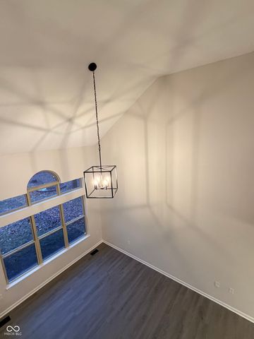 7260 Bradford Woods Way, Indianapolis, IN 46268