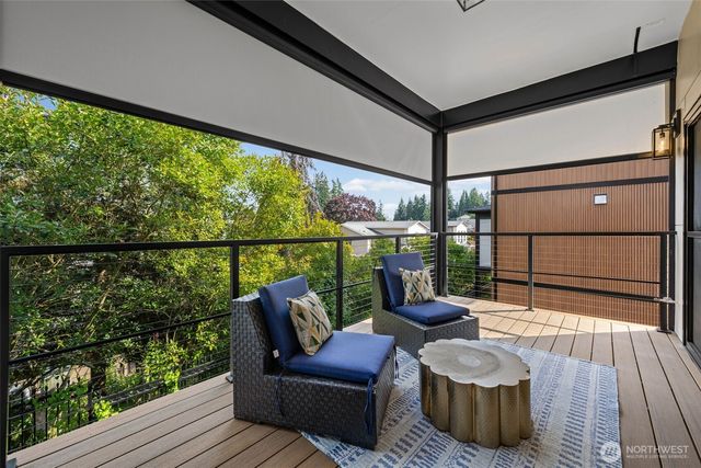 1219 158th Place SW, Lynnwood, WA 98087