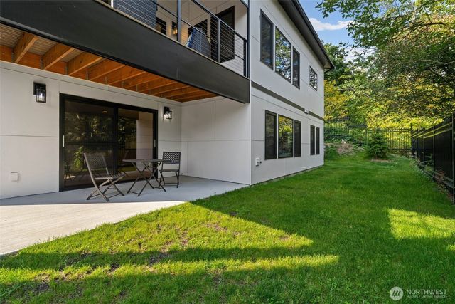 1219 158th Place SW, Lynnwood, WA 98087