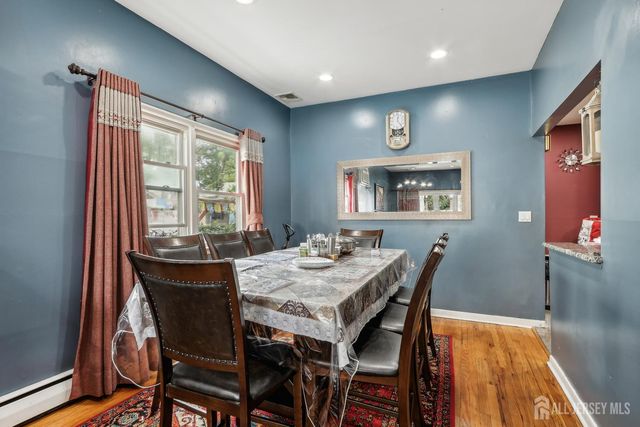66 Brandywine Road, Fords, NJ 08863
