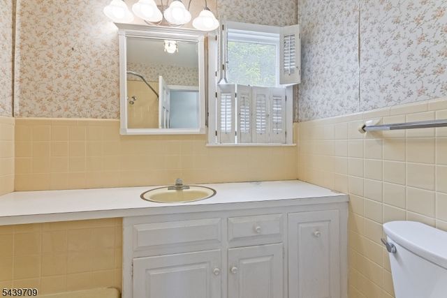 19 Yardley Rd, Mendham Twp., NJ 07945