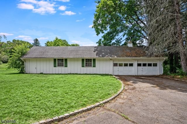 19 Yardley Rd, Mendham Twp., NJ 07945