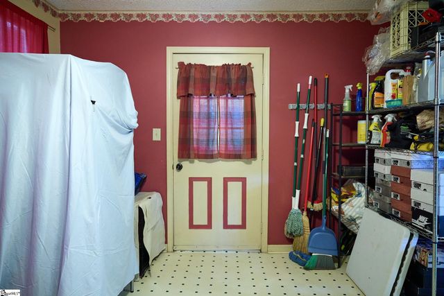 406 S 2nd Street, Easley, SC 29640