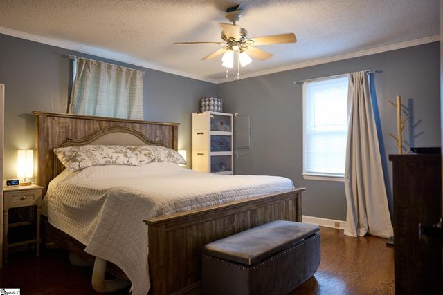 406 S 2nd Street, Easley, SC 29640