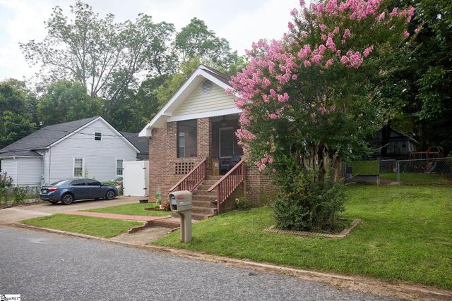 406 S 2nd Street, Easley, SC 29640