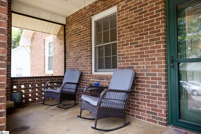 406 S 2nd Street, Easley, SC 29640