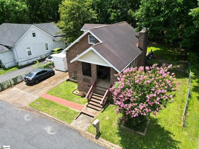 406 S 2nd Street, Easley, SC 29640