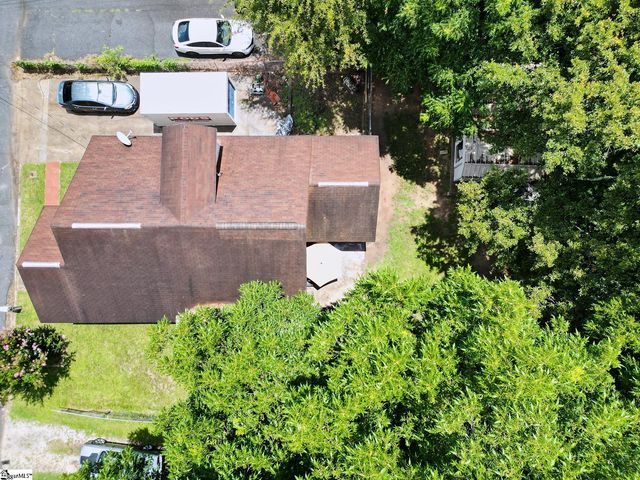406 S 2nd Street, Easley, SC 29640