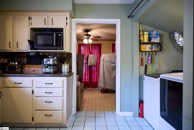 406 S 2nd Street, Easley, SC 29640