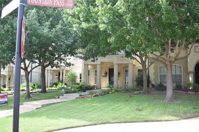 1625 Fountain Pass Drive, Colleyville, TX 76034