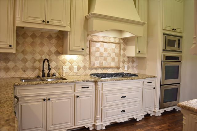 1625 Fountain Pass Drive, Colleyville, TX 76034