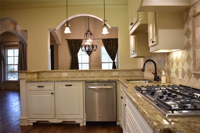 1625 Fountain Pass Drive, Colleyville, TX 76034