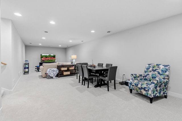 11490 Sunflower Lane N, Lake Elmo, MN 55042