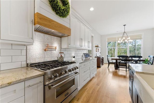 6754 Gaines Ferry Road, Flowery Branch, GA 30542