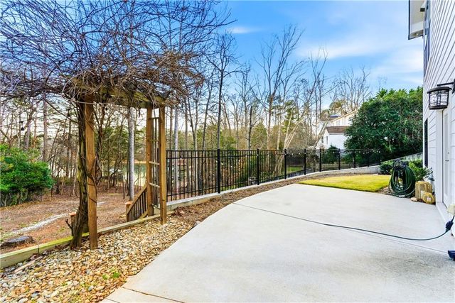 6754 Gaines Ferry Road, Flowery Branch, GA 30542