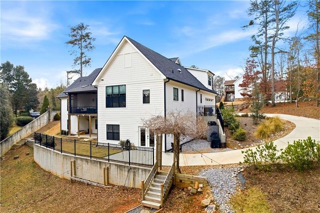 6754 Gaines Ferry Road, Flowery Branch, GA 30542