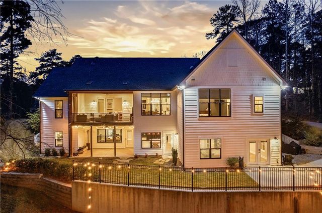 6754 Gaines Ferry Road, Flowery Branch, GA 30542