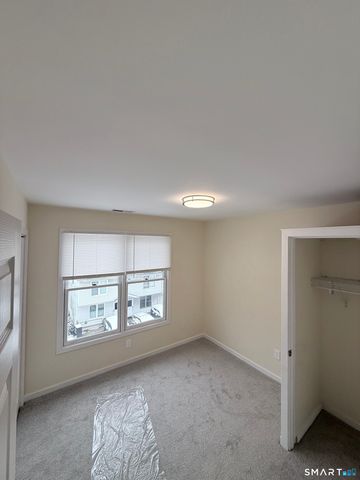 78 York Street APT 1, West Haven, CT 06516