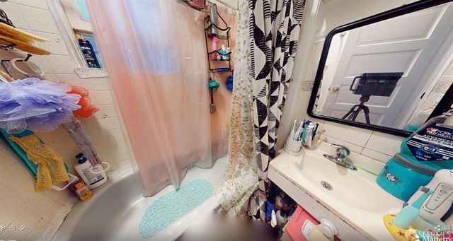 832 Florida Street, San Francisco, CA 94110