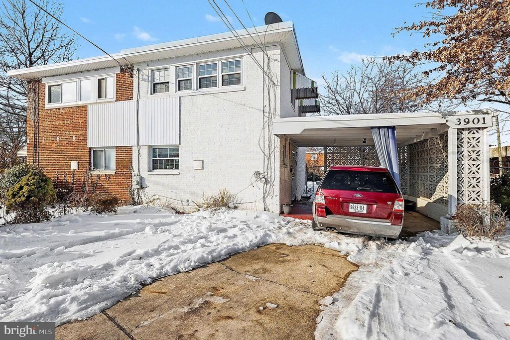 3901 TRITON CT, Temple Hills, MD 20748