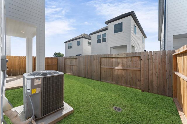 6408 Pregonero Lane, Houston, TX 77048