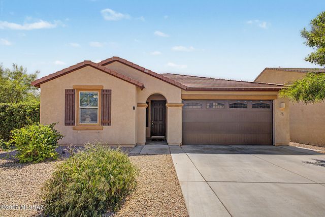 726 S Desert Haven Road, Vail, AZ 85641