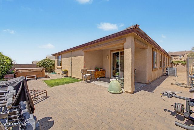 726 S Desert Haven Road, Vail, AZ 85641