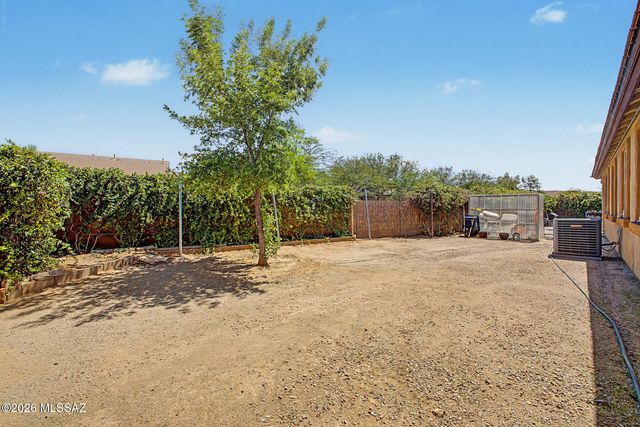 726 S Desert Haven Road, Vail, AZ 85641