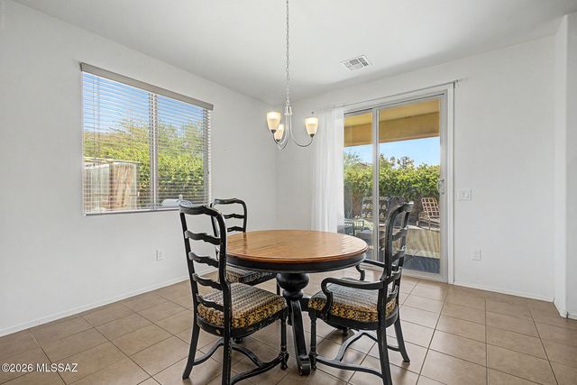 726 S Desert Haven Road, Vail, AZ 85641