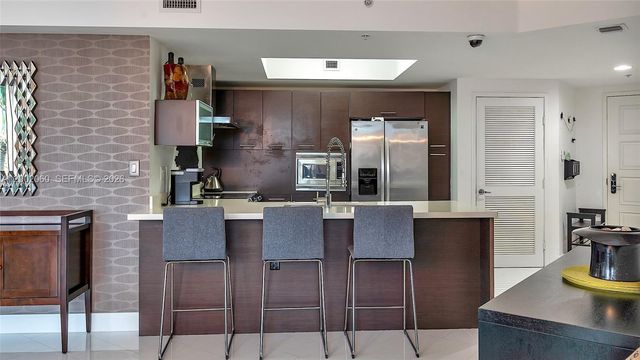 200 Sunny Isles Blvd 2-701, Sunny Isles Beach, FL 33160