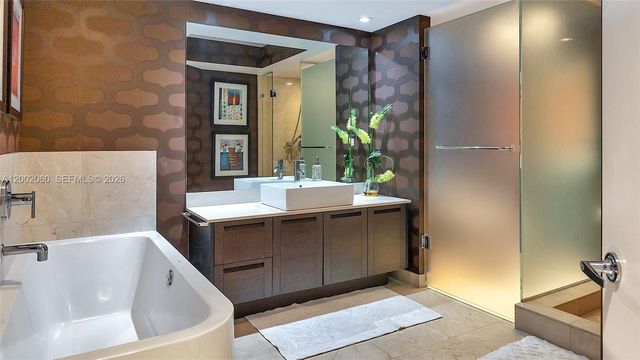 200 Sunny Isles Blvd 2-701, Sunny Isles Beach, FL 33160