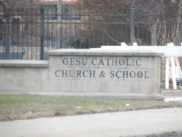 17317 Washburn Street, Detroit, MI 48221