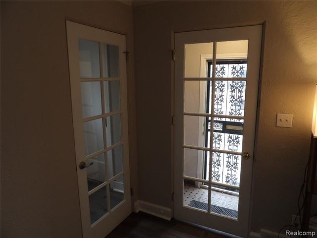 17317 Washburn Street, Detroit, MI 48221