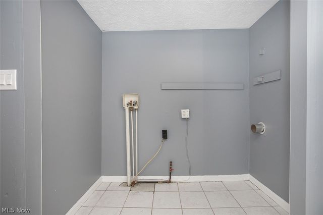 7815 Jeffries Avenue, Cleveland, OH 44105