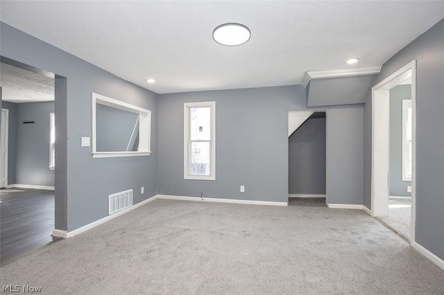 7815 Jeffries Avenue, Cleveland, OH 44105