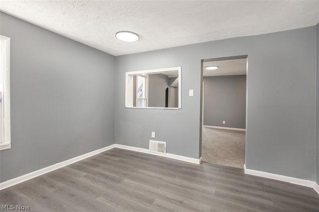 7815 Jeffries Avenue, Cleveland, OH 44105