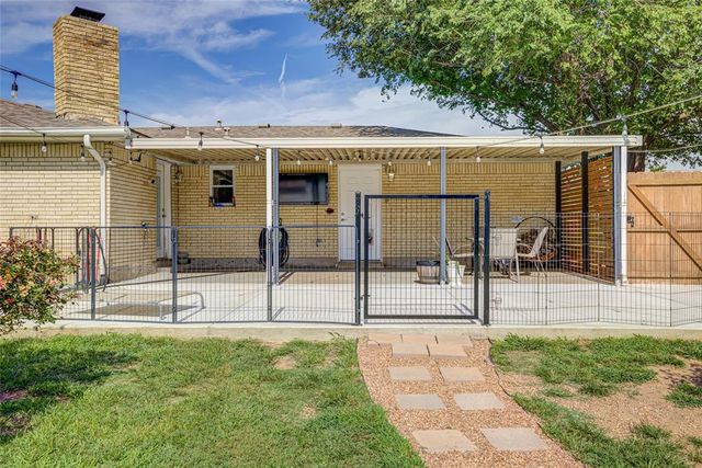 2704 Janene Street, Harrah, OK 73045