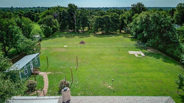 2704 Janene Street, Harrah, OK 73045