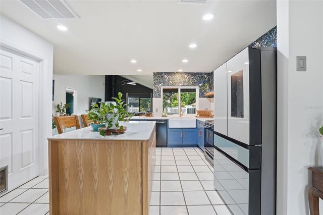 5837 TALLOWOOD CIRCLE, Fort Myers, FL 33919