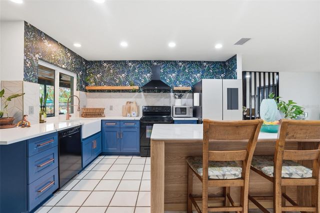 5837 TALLOWOOD CIRCLE, Fort Myers, FL 33919