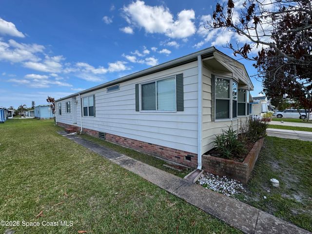 1819 Mango Street NE, Palm Bay, FL 32905