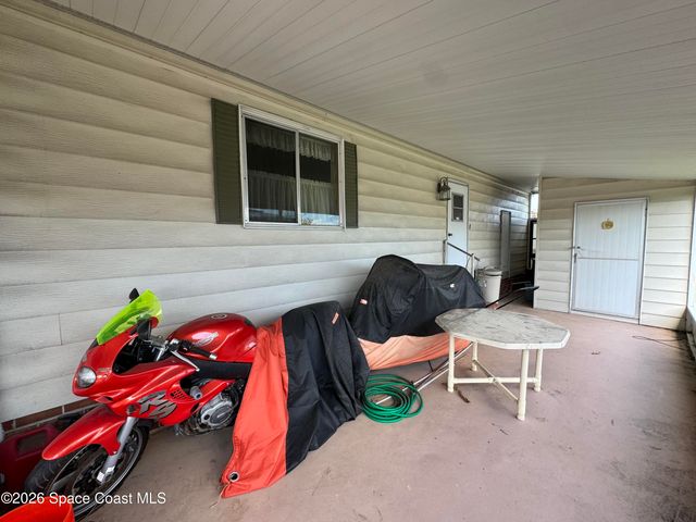 1819 Mango Street NE, Palm Bay, FL 32905