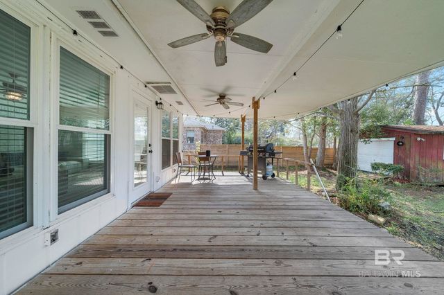 455 Herron Villa Lane, Pensacola, FL 32506