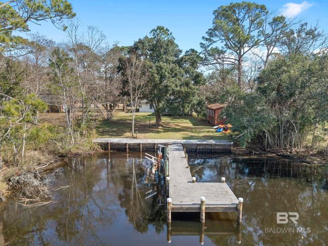 455 Herron Villa Lane, Pensacola, FL 32506
