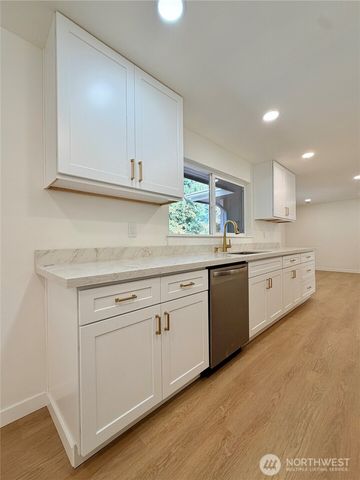 8401 112th Street SW, Lakewood, WA 98498