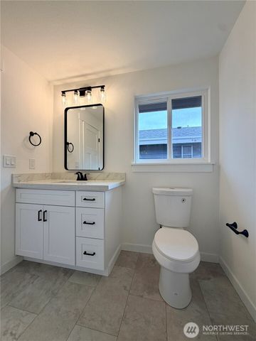 8401 112th Street SW, Lakewood, WA 98498