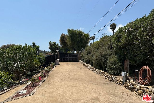 6306 Via Cataldo Street, Malibu, CA 90265