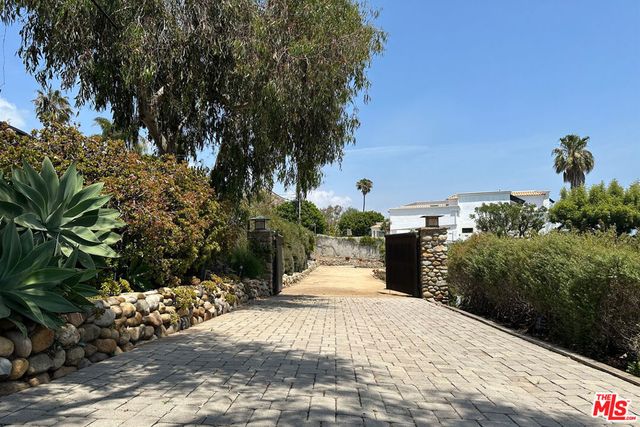 6306 Via Cataldo Street, Malibu, CA 90265