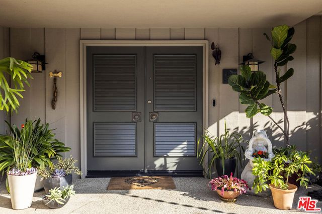 6306 Via Cataldo Street, Malibu, CA 90265