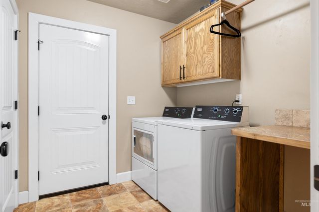 3815 N 2456 E, Filer, ID 83328